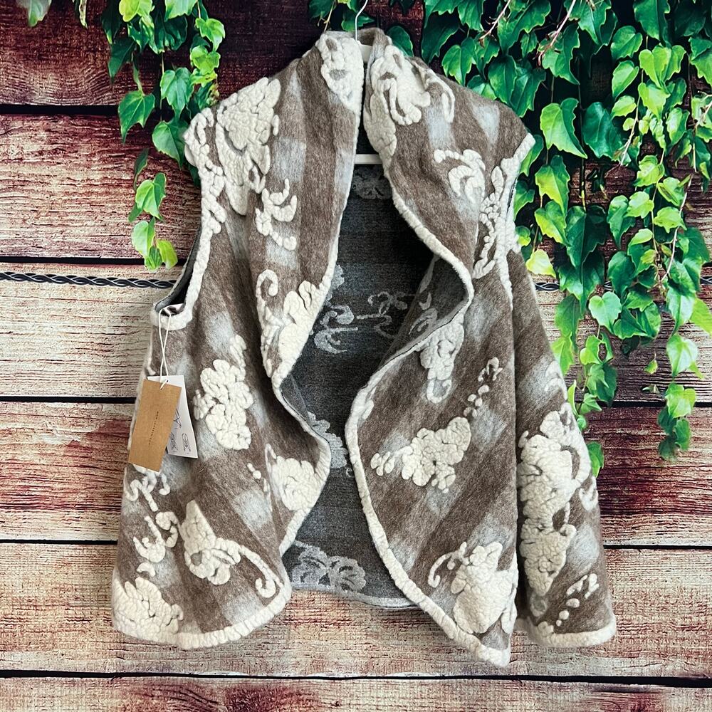 Floral Embossed Shawl Vest One Size 3-Way Taupe White Brown Floral WOOL Blend